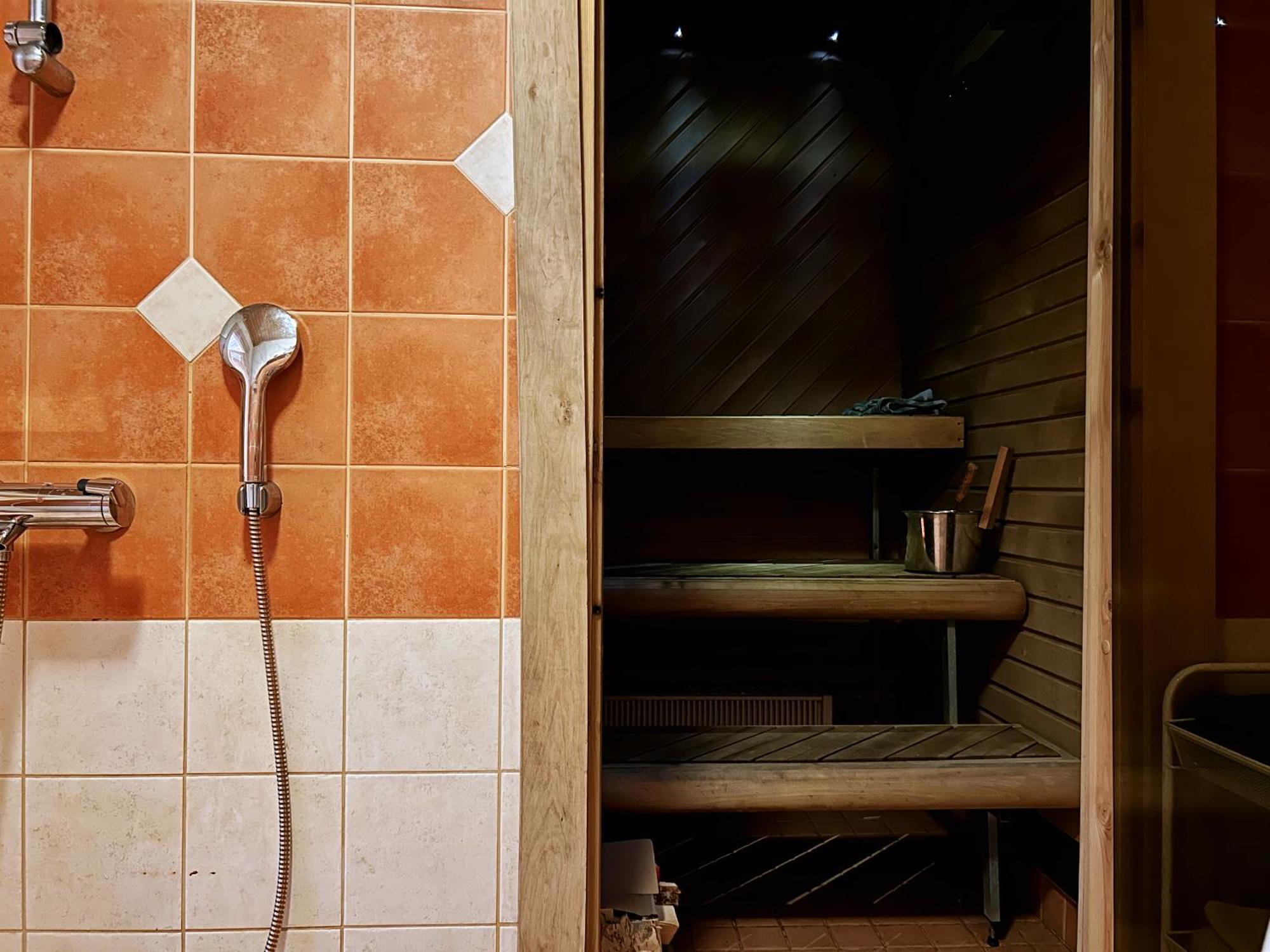 Peaceful Wood-Fired Sauna Stay Vantaa Exterior photo